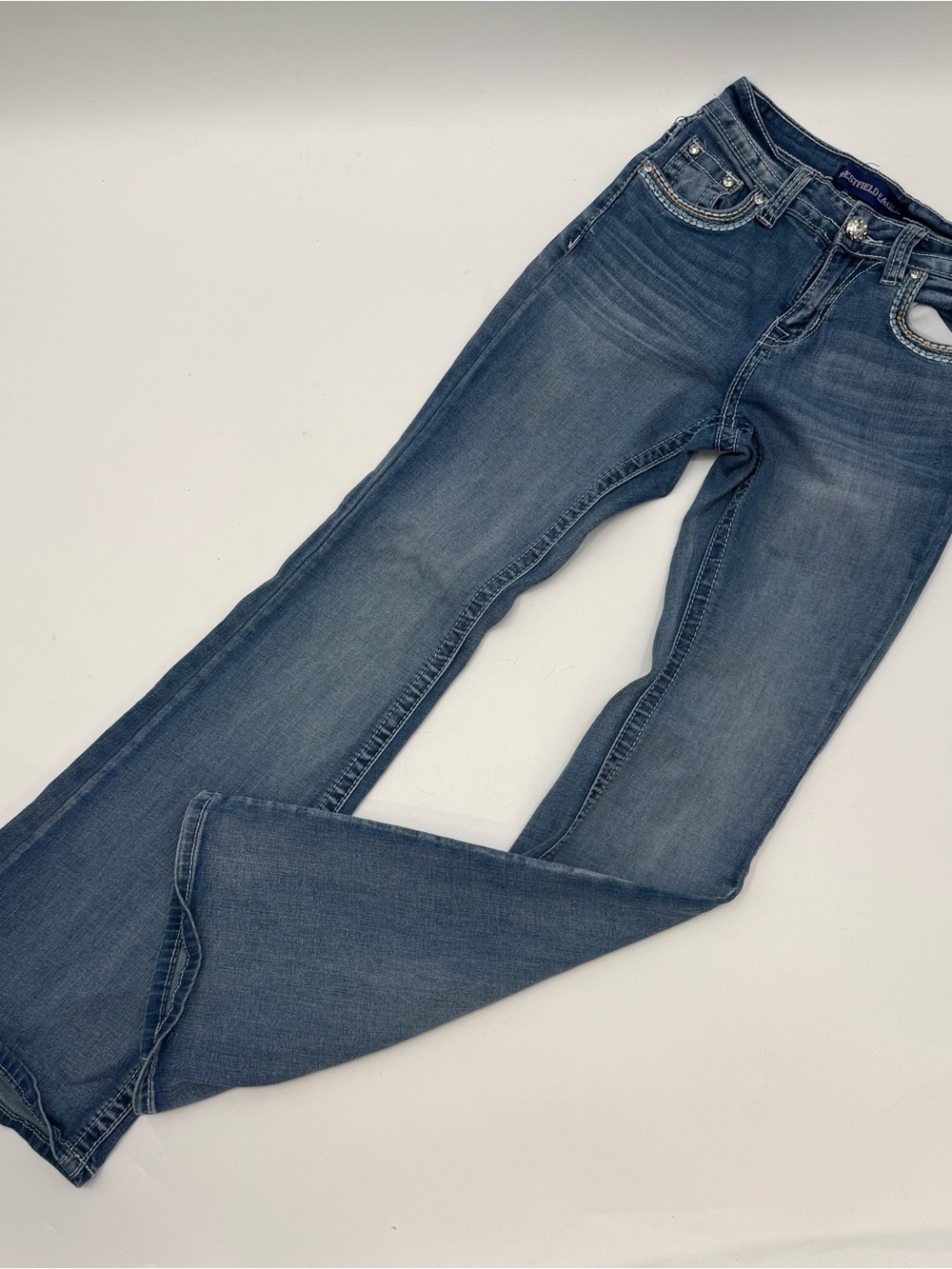 Embellished Back-Pocket Boot Cut Jeans - Blue - Picture 6 of 7